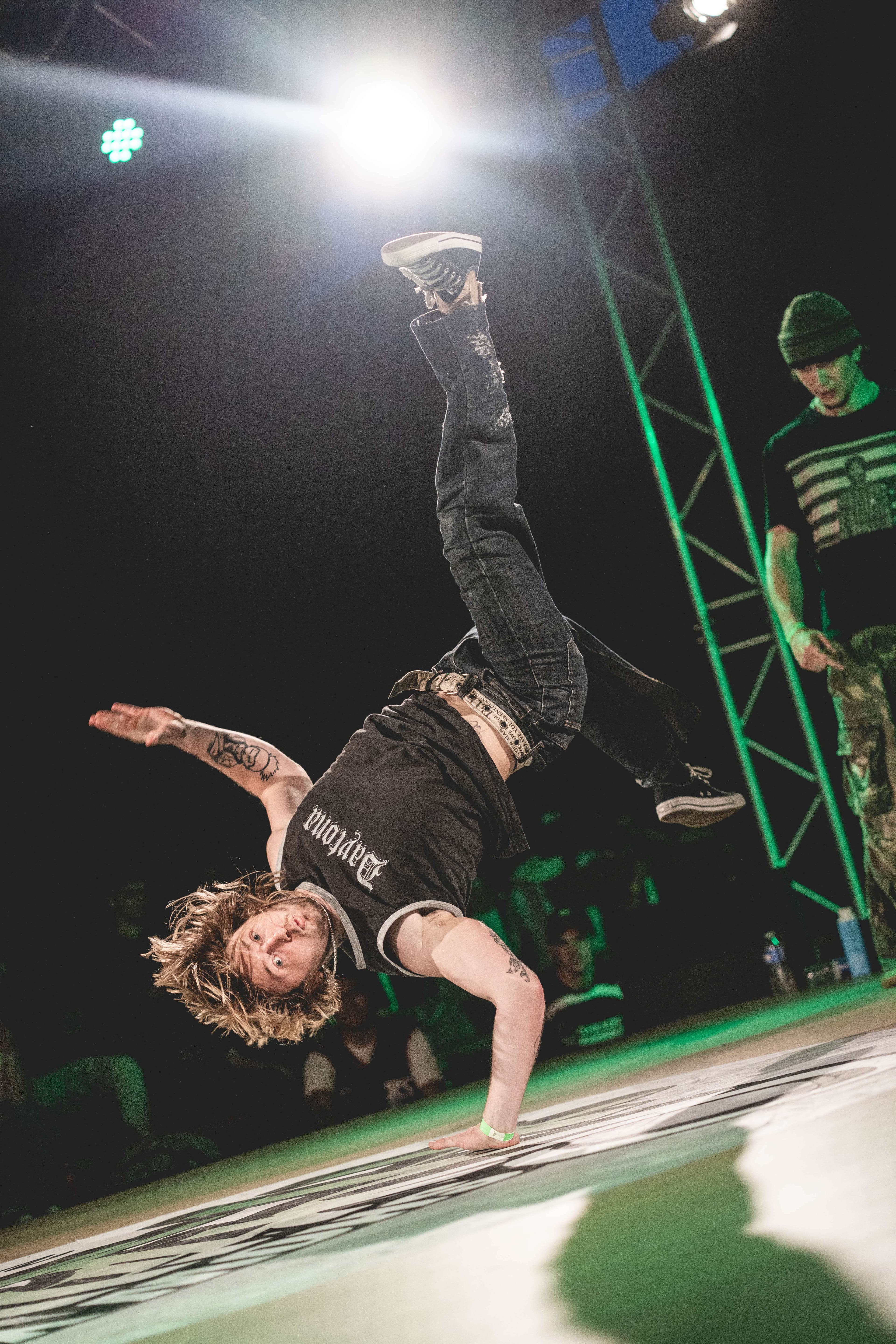 B-Boy one hand freeze